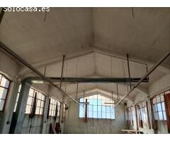 SE VENDE EDIFICIO EN ALAGON