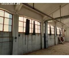 SE VENDE EDIFICIO EN ALAGON