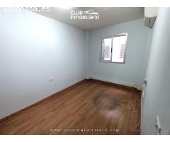 Oficina en 1ª planta de 110m2 en c/Cairasco con garaje y trastero