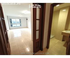 Oficina en 1ª planta de 110m2 en c/Cairasco con garaje y trastero