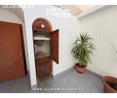Ático dúplex en el corazón de Santa Cruz semi-amueblado con garaje y trastero