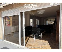 Ático dúplex en el corazón de Santa Cruz semi-amueblado con garaje y trastero