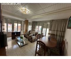 Exclusividad, Piso de esquina en calle Reina Victoria en Elche