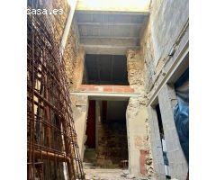 Se vende amplia Casa señorial para inversores, en la localidad de Gata de Gorgos