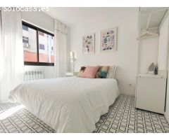 Edificio residencial en venta en calle de Sierra de Cameros, 3