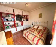 PISO en el barrio de SAN LORENZO (Segovia) de TRES DORMITORIOS y DOS TERRAZAS.
