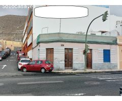 Solar en Esquina a la venta en Paseo de San Jose