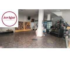 En zona de paso, 100 m2 de local con 9 metros de fachada. Si eres emprendedor. No lo dejes escapar