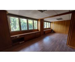 Local Comercial en Venta en Las Espineras del León, León