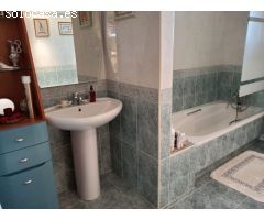 Chalet Independiente en Venta en Sariegos, León