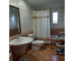 Chalet Independiente en Venta en Sariegos, León