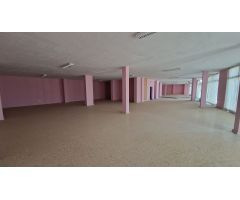 Nave Industrial en Venta en Onzonilla, León