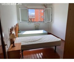Piso en Venta en Robla (La), León