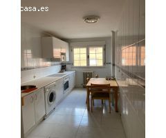 Piso en Venta en Robla (La), León