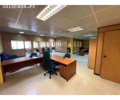 LOCAL CON OFICINAS EN ALQUILER