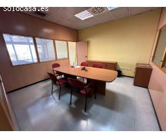 LOCAL CON OFICINAS EN ALQUILER