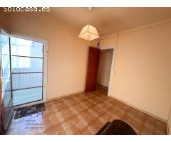 CASA Y LOCAL COMERCIAL EN EL CENTRO DE TORDERA