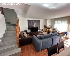 CASA EN VENTA EN PINEDA DE MAR
