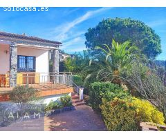 Casa de 1 sola planta en gran parcela