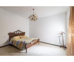 Piso de 4 habitaciones con vistas despejadas y sol