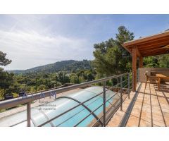 ESPECTACULAR CASA CON PISCINA PRIVADA EN PALAFOLLS