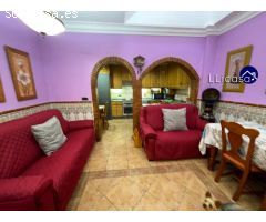 Casa de Pueblo en Venta en Benaguasil, Valencia