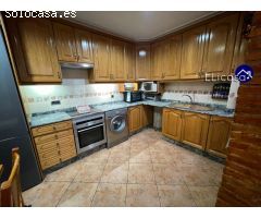 Casa de Pueblo en Venta en Benaguasil, Valencia