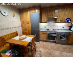 Casa de Pueblo en Venta en Benaguasil, Valencia
