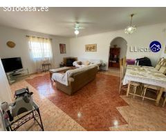 Chalet en Venta en Vilamarxant, Valencia