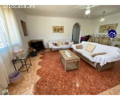 Chalet en Venta en Vilamarxant, Valencia
