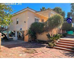 Chalet en Venta en LEliana, Valencia