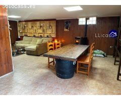 Casa de Pueblo en Venta en Requena de Campos, Valencia