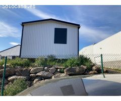 Nave industrial con solar de 5.105 m2 en Massanet de la Selva