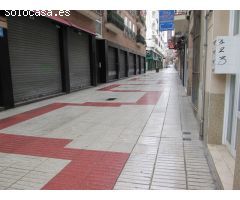 Local comercial seminuevo en el centro de Calella de 176 m2 muy bien situado