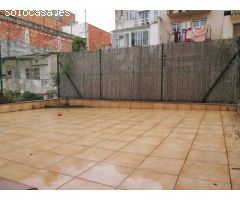 Local comercial seminuevo en el centro de Calella de 176 m2 muy bien situado