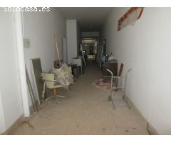 Local comercial seminuevo en el centro de Calella de 176 m2 muy bien situado