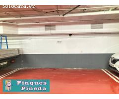 Plaza de parking en Pineda de Mar