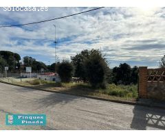 Terreno urbano de 715  en Palafolls