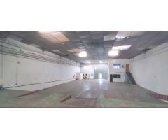 NAVE INDUSTRIAL EN ALQUILER CON CÁMARAS DE FRÍO EN QUART DE POBLET