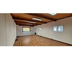 ALQUILAMOS NAVE CON CÁMARA FRIGORÍFICA EN EL OLIVERAL RIBA ROJA