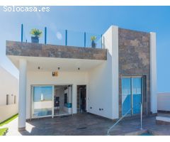 VILLA CONTEMPORANEA JUNTO A CAMPO DE GOLF