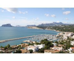 VILLA DE LUJO DE OBRA NUEVA EN MORAIRA