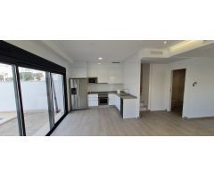 VILLAS DE OBRA NUEVA EN ORIHUELA COSTA