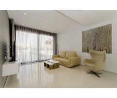 VILLA DE OBRA NUEVA EN ORIHUELA COSTA (CAMPOAMOR)