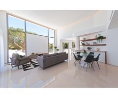 VILLA DE OBRA NUEVA EN ROJALES