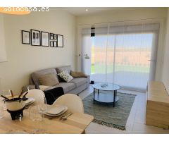 PLANTA BAJA EN PRIMERA LINEA DE GOLF!!