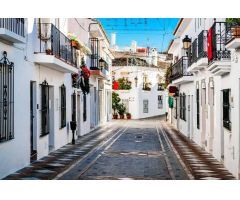 VILLA DE OBRA NUEVA EN BENALMADENA