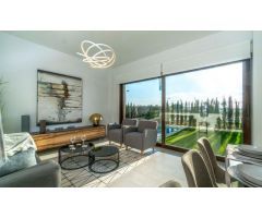 VILLA EN PRIMERA LíNEA DE GOLF