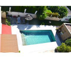 GRAN CHALET EN VENTA EN EXCELENTE UBICACION!
