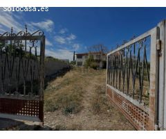 ### **Vive el Encanto de la Naturaleza en La Urbanización La Coma, Riera de Gaià:Tu Refugio Perfecto